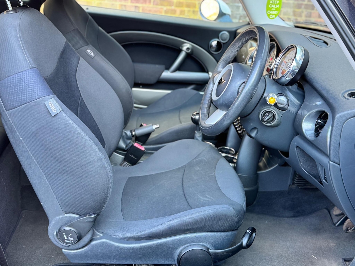 Used MINI Hatch 2005 for sale - 76326047: Photo 3