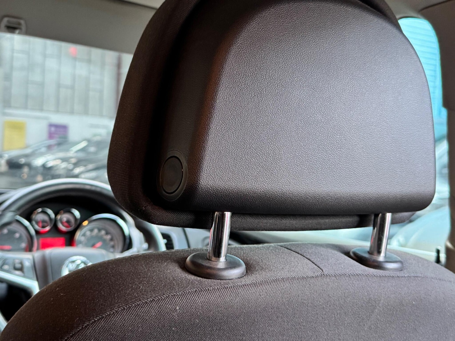 Used Vauxhall Insignia 2011 for sale - 77074388: Photo 28