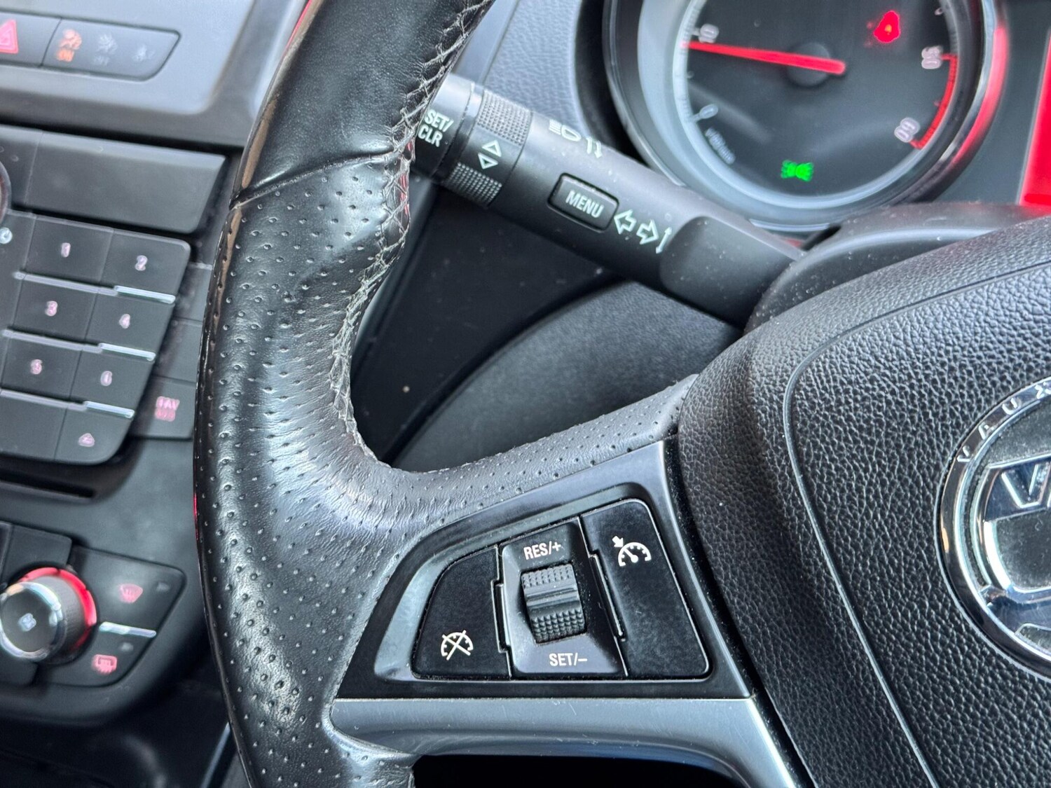 Used Vauxhall Insignia 2011 for sale - 77074388: Photo 35