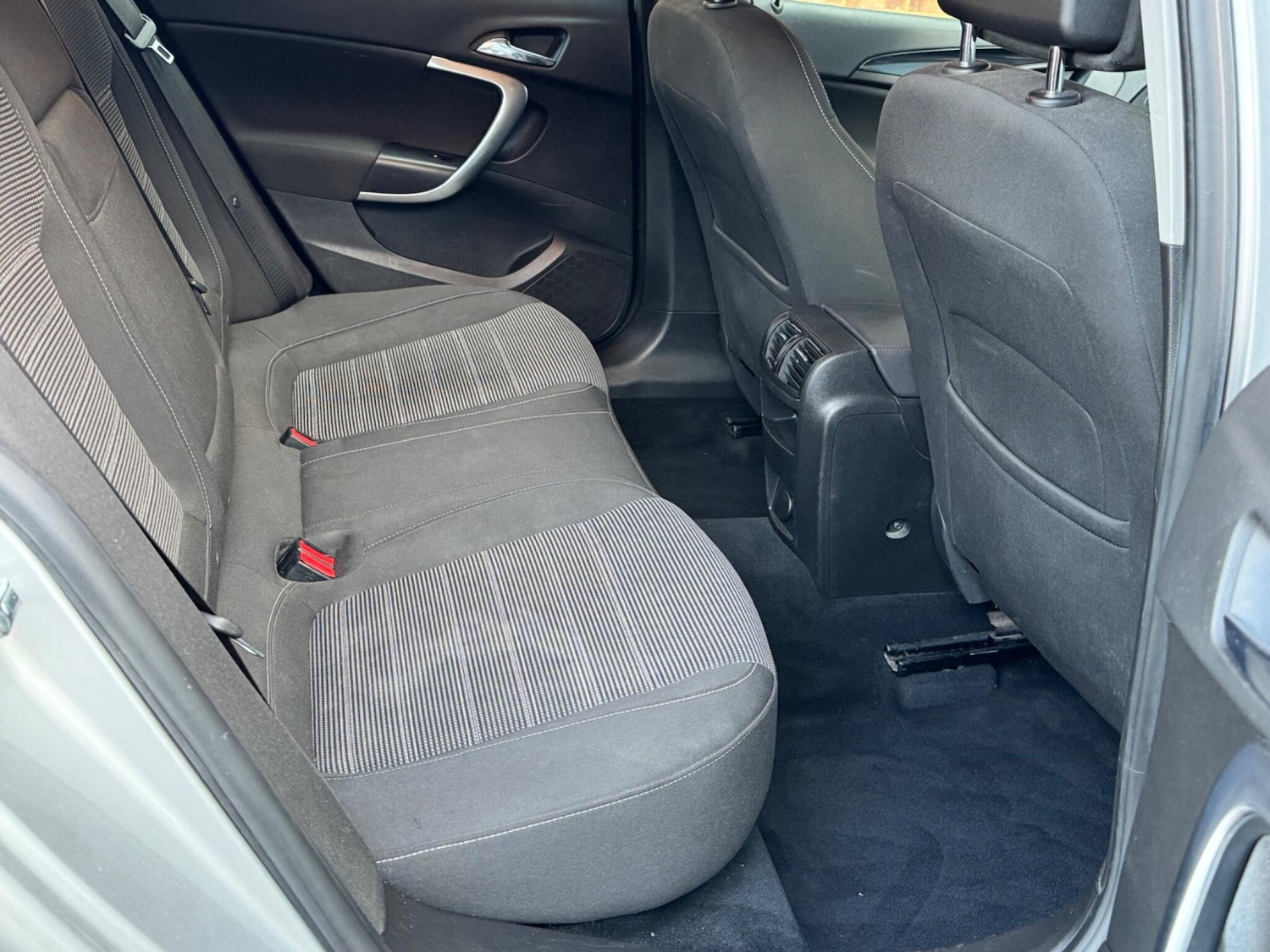 Used Vauxhall Insignia 2011 for sale - 77074388: Photo 8