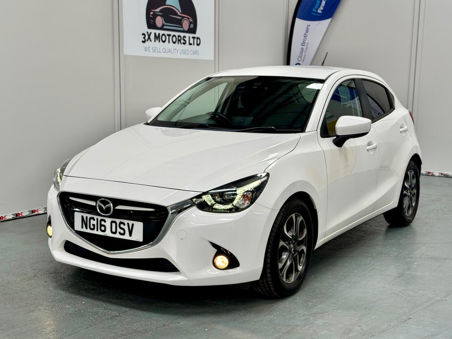 Used Mazda Mazda2 2016 for sale - 76327397: Photo 1