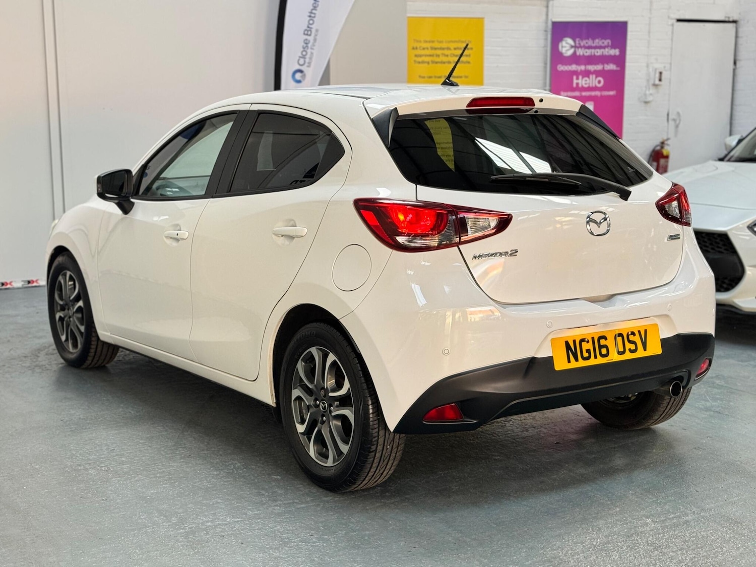 Used Mazda Mazda2 2016 for sale - 76327397: Photo 12