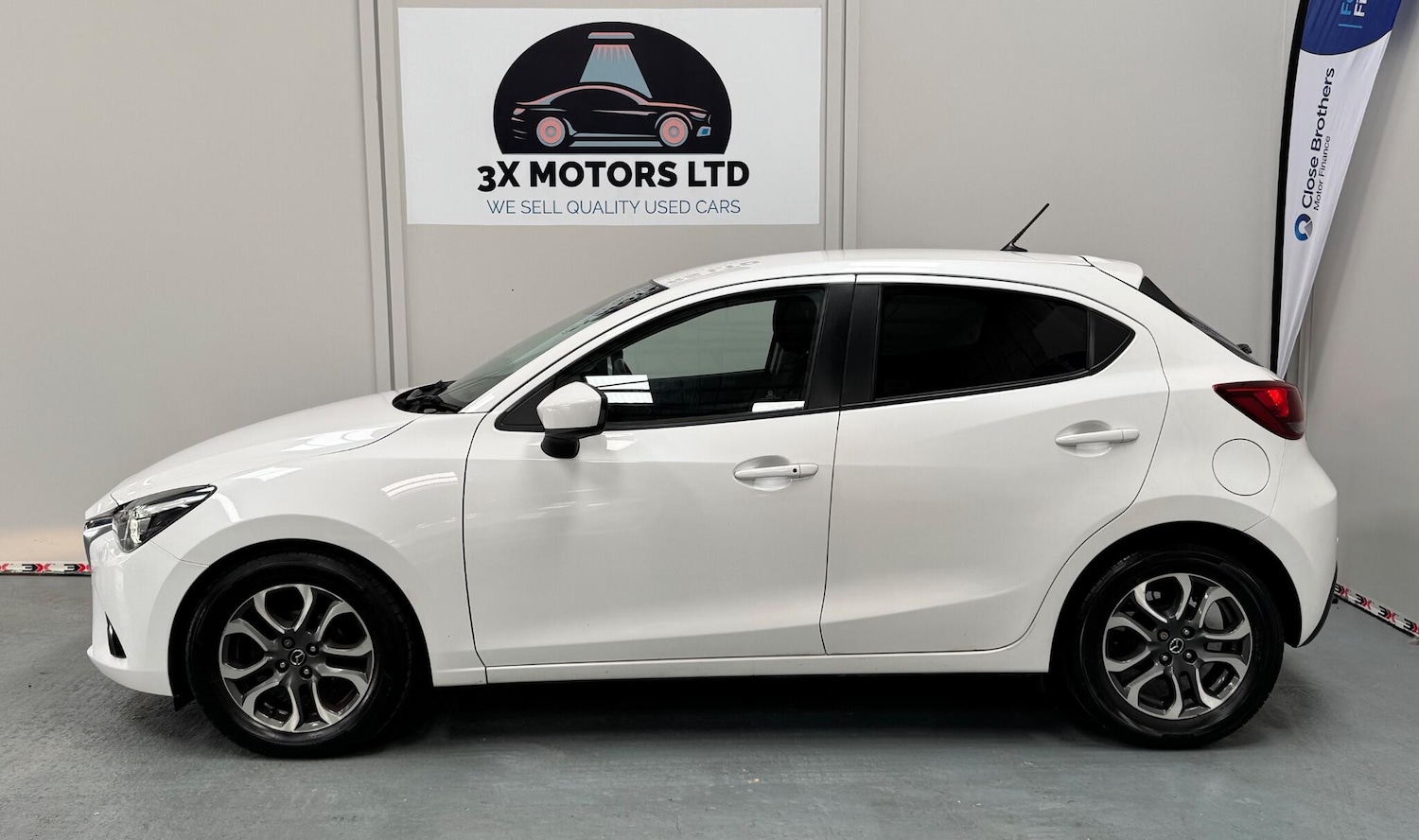 Used Mazda Mazda2 2016 for sale - 76327397: Photo 16