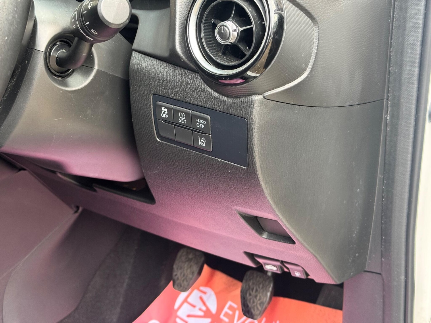 Used Mazda Mazda2 2016 for sale - 76327397: Photo 33