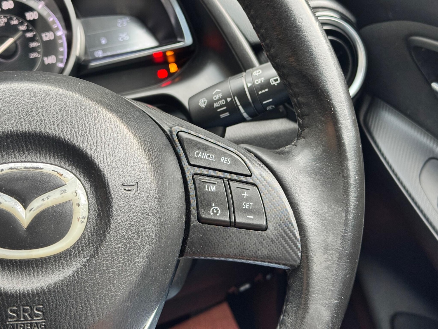 Used Mazda Mazda2 2016 for sale - 76327397: Photo 42