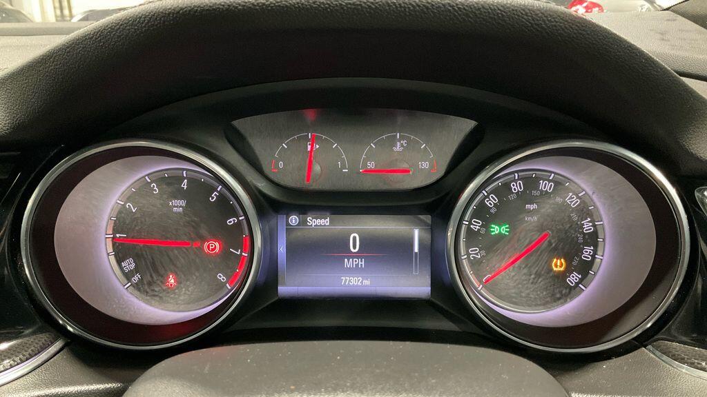 Used Vauxhall Insignia 2017 for sale - 77559547: Photo 11