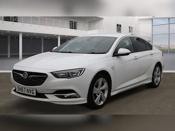 Used Vauxhall Insignia 2017 for sale - 77559547: Photo