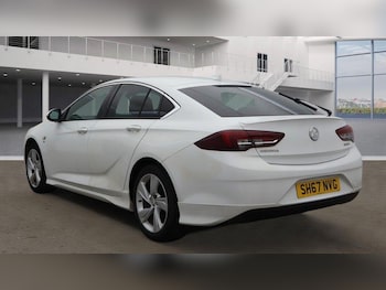 Used Vauxhall Insignia 2017 for sale - 77559547: Photo