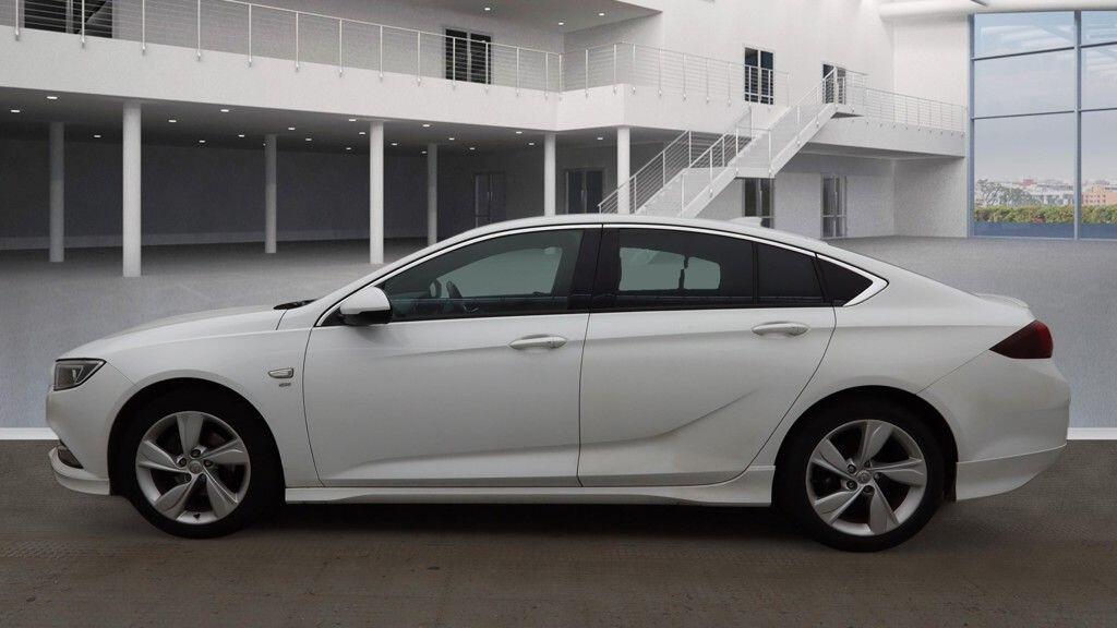 Used Vauxhall Insignia 2017 for sale - 77559547: Photo 8