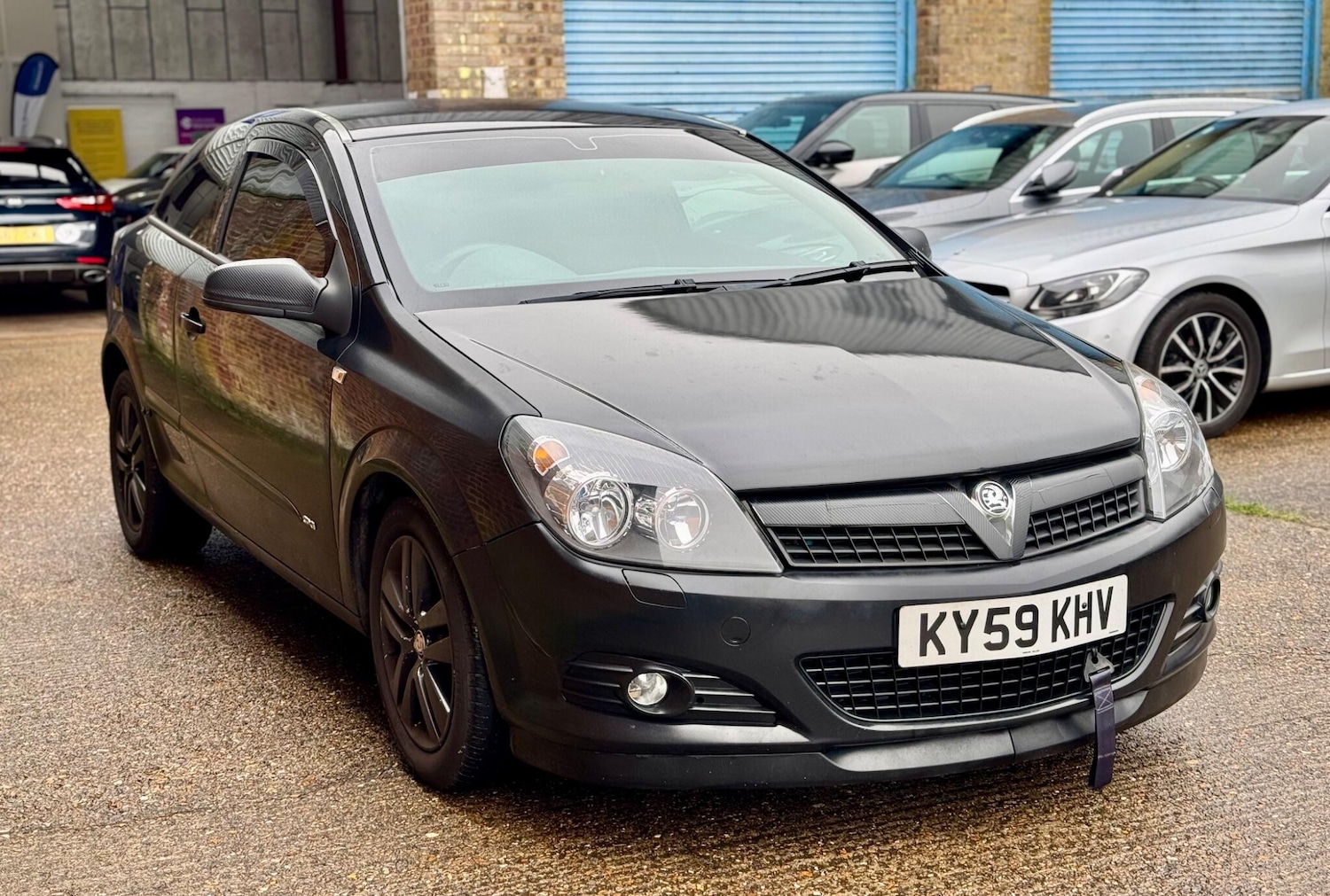 Used Vauxhall Astra 2009 for sale - 76728616: Photo 2