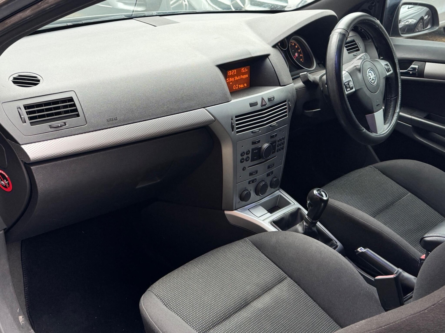 Used Vauxhall Astra 2009 for sale - 76728616: Photo 4