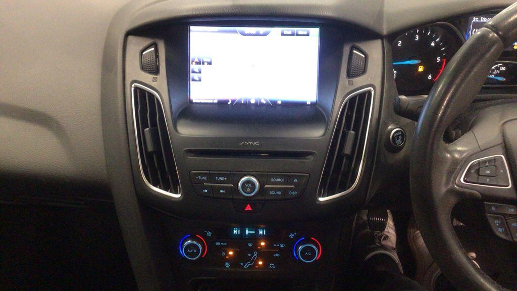 Used Ford Focus 2016 for sale - 77395757: Photo 13