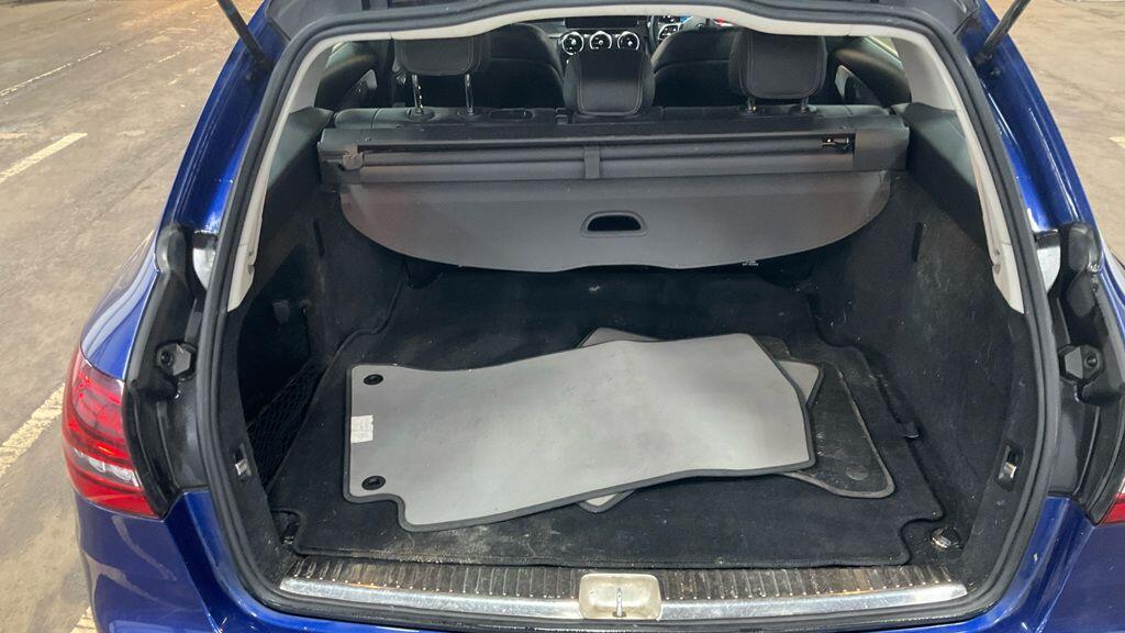 Used Mercedes-Benz C Class for sale - 77510145: Photo 11