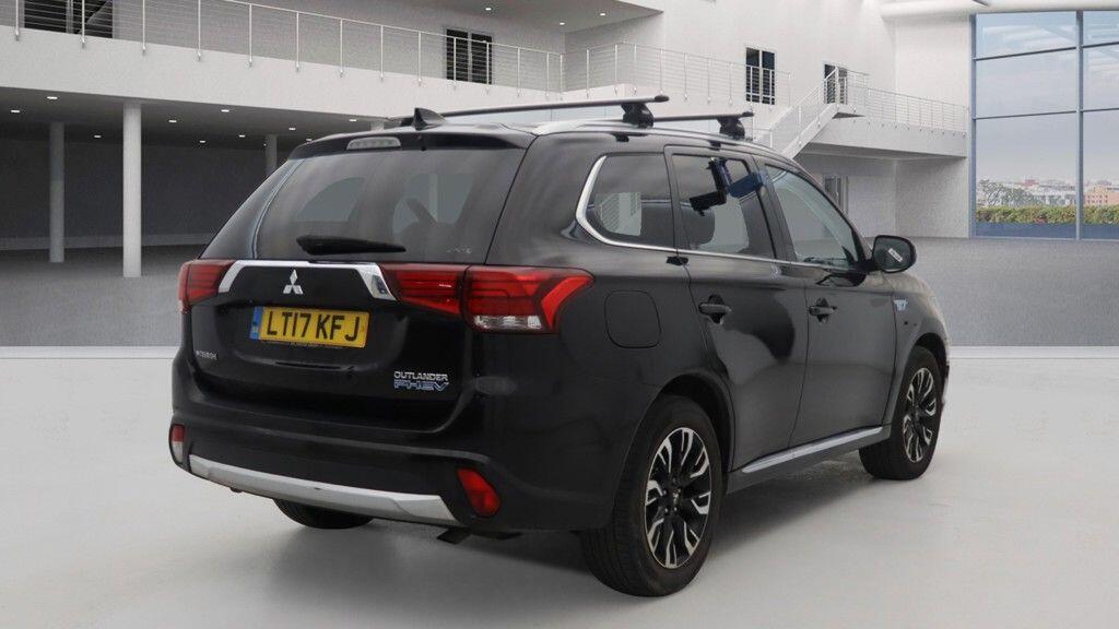 Used Mitsubishi Outlander 2017 for sale - 77097940: Photo 6