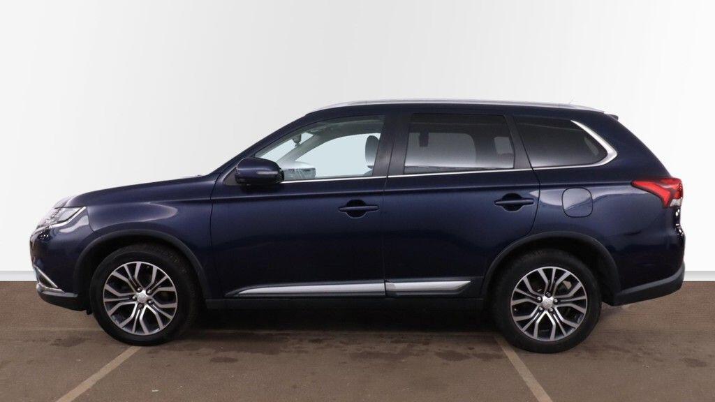 Used Mitsubishi Outlander 2016 for sale - 77081869: Photo 10