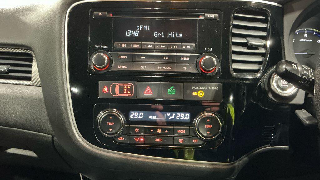 Used Mitsubishi Outlander 2016 for sale - 77081869: Photo 12