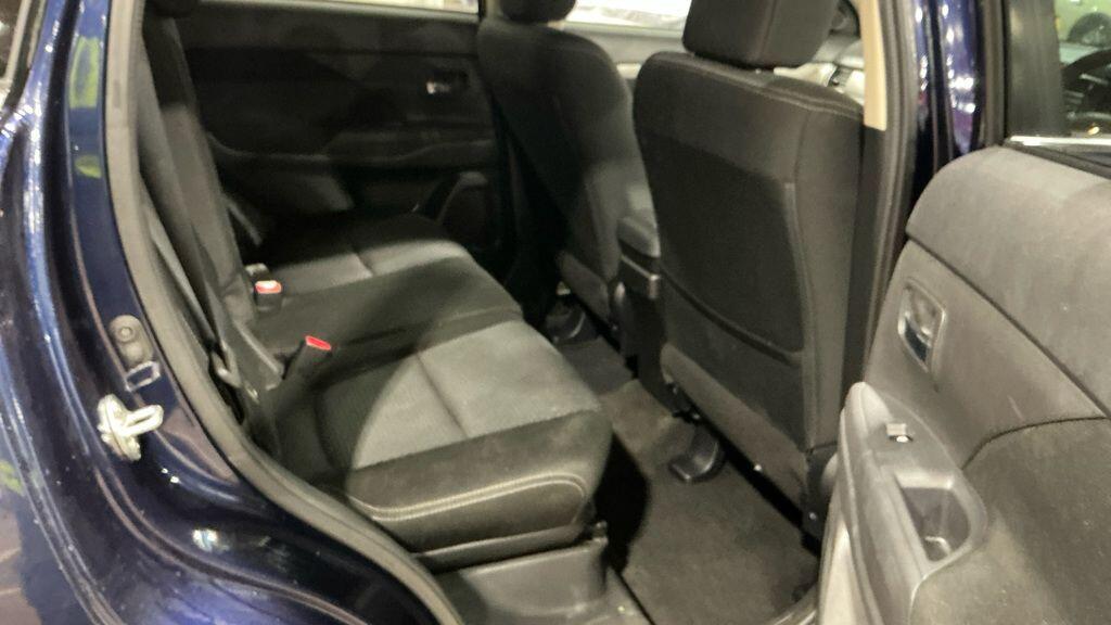 Used Mitsubishi Outlander 2016 for sale - 77081869: Photo 6
