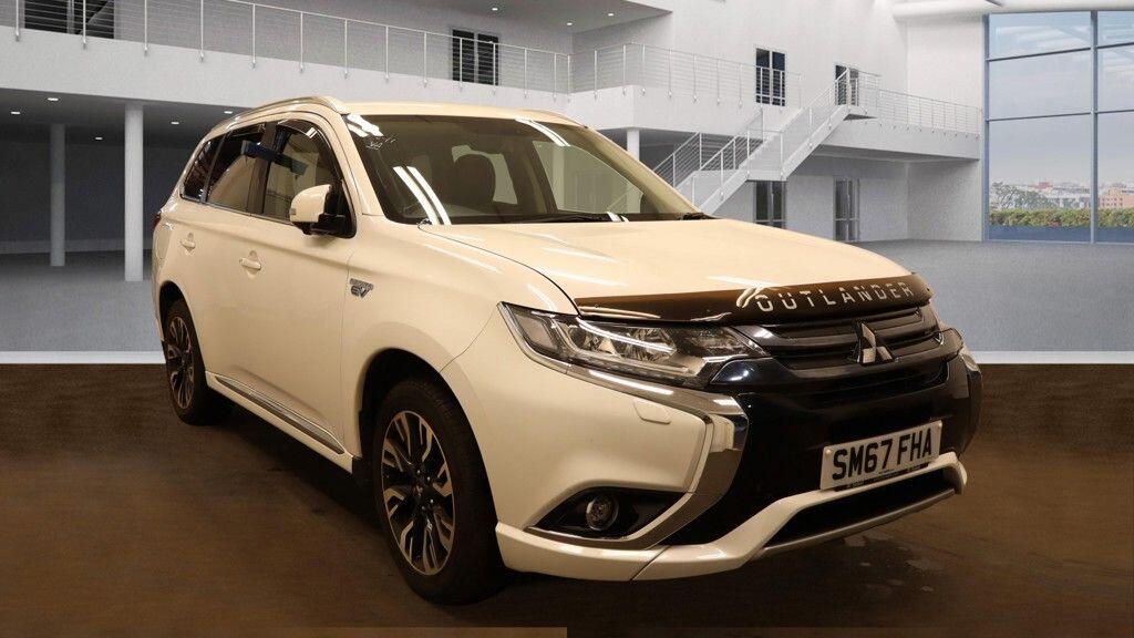 Used Mitsubishi Outlander 2018 for sale - 76326079: Photo 1