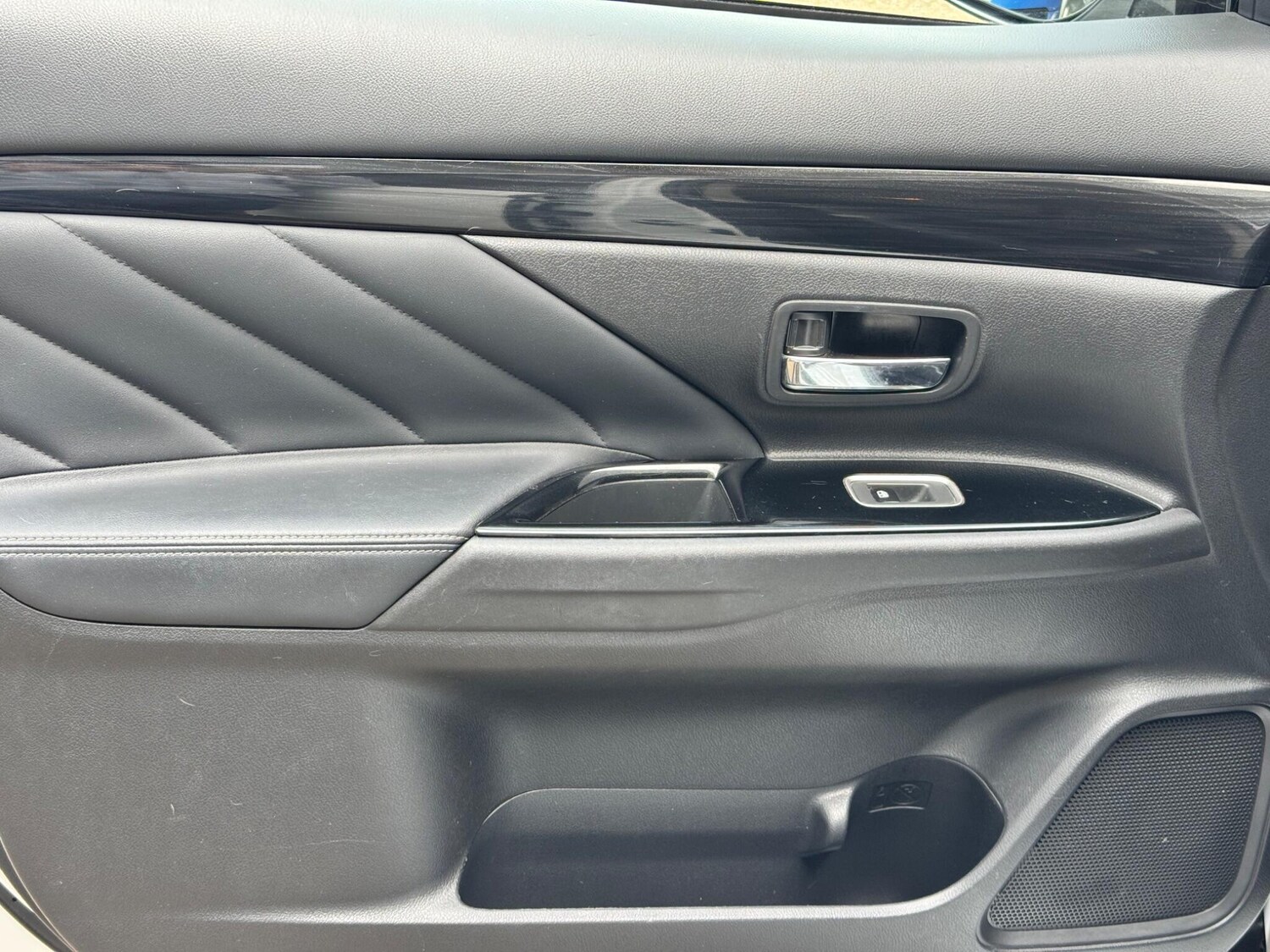 Used Mitsubishi Outlander 2018 for sale - 76326079: Photo 30