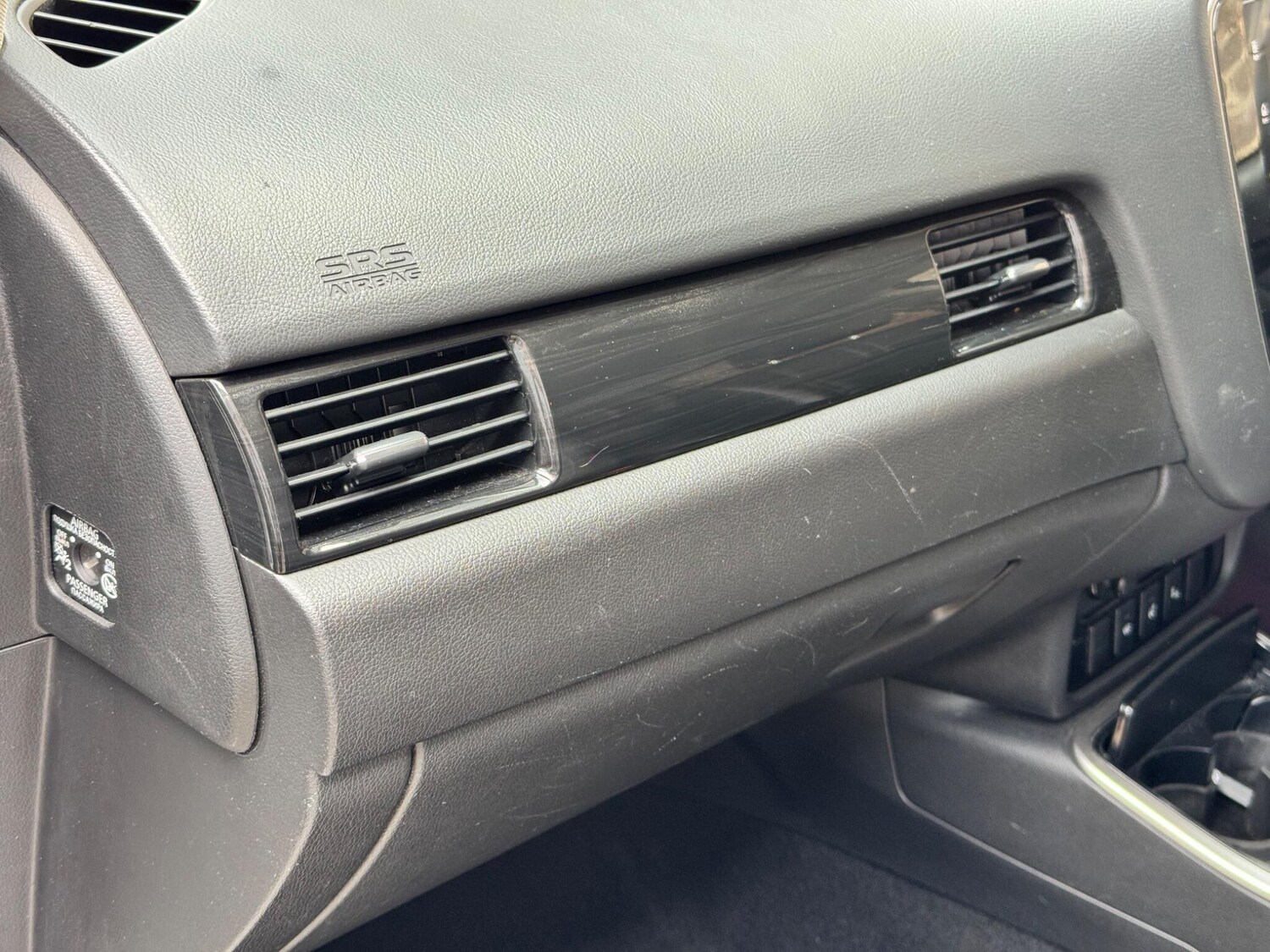 Used Mitsubishi Outlander 2018 for sale - 76326079: Photo 31