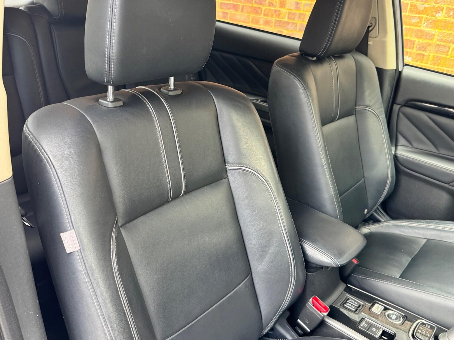 Used Mitsubishi Outlander 2018 for sale - 76326079: Photo 33