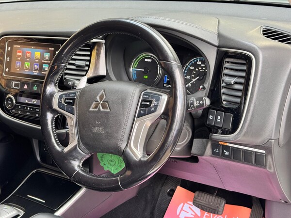 Used Mitsubishi Outlander 2018 for sale - 76326079: Photo 40