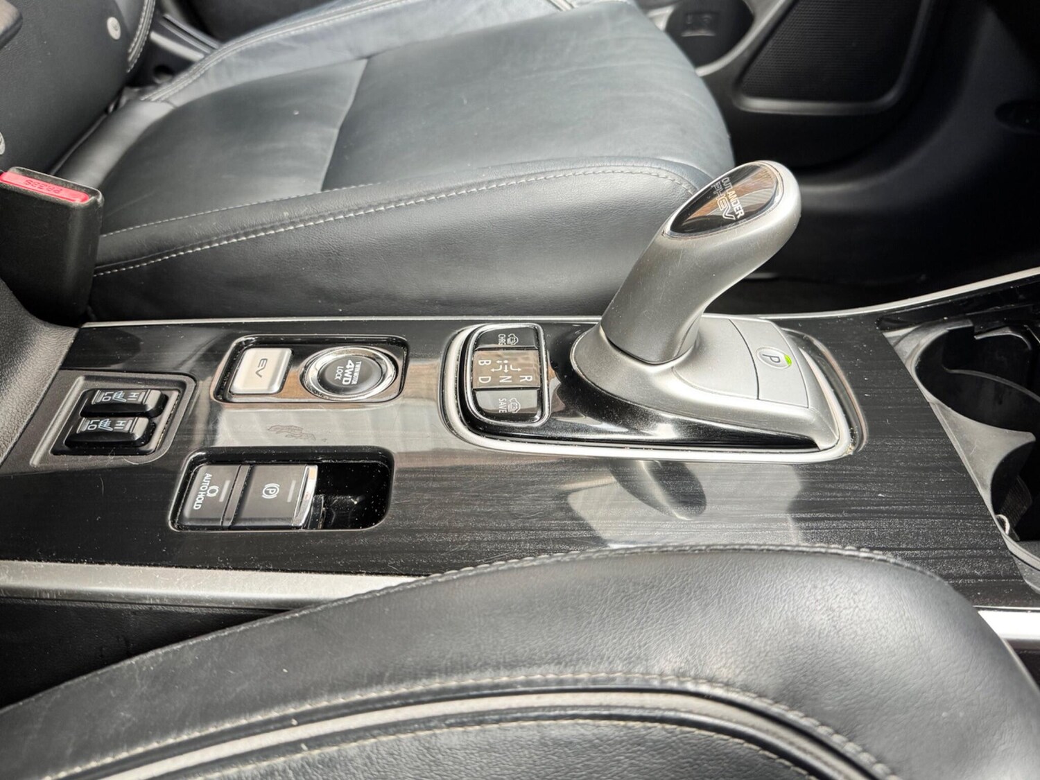 Used Mitsubishi Outlander 2018 for sale - 76326079: Photo 46