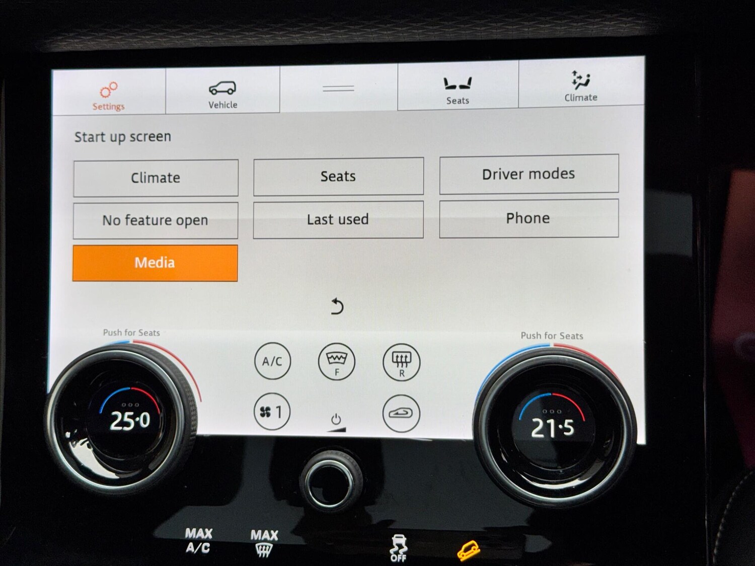 Used Land Rover Range Rover Velar 2018 for sale - 77130934: Photo 31