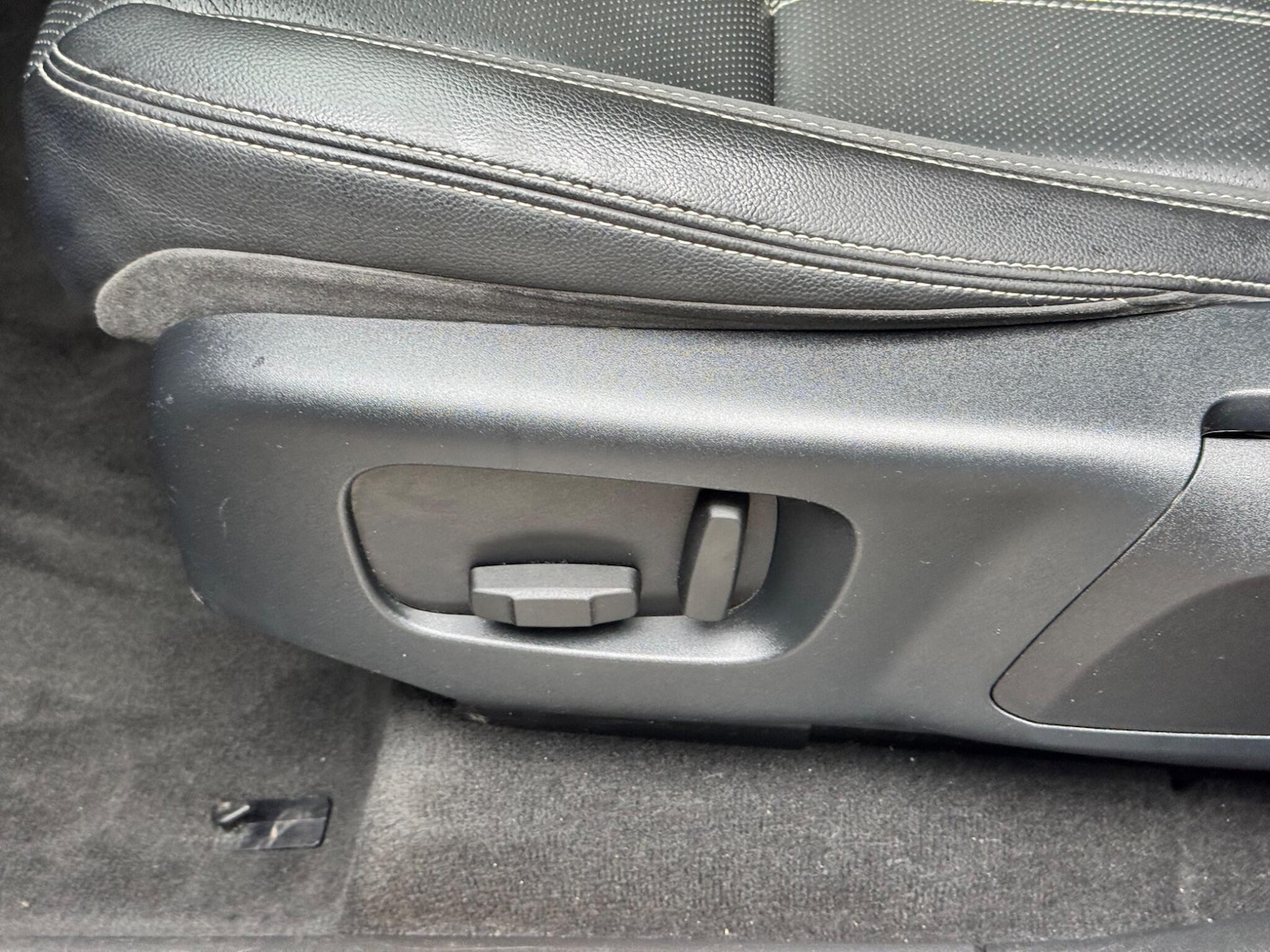 Used Land Rover Range Rover Velar 2018 for sale - 77130934: Photo 41