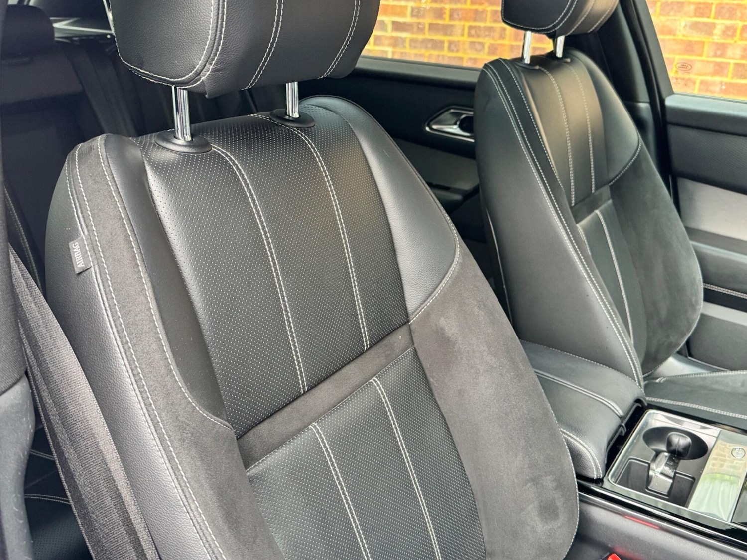 Used Land Rover Range Rover Velar 2018 for sale - 77130934: Photo 45