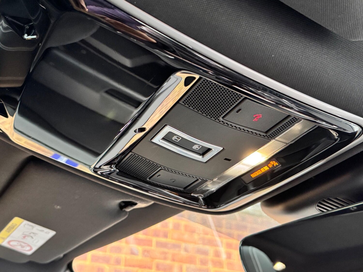 Used Land Rover Range Rover Velar 2018 for sale - 77130934: Photo 50