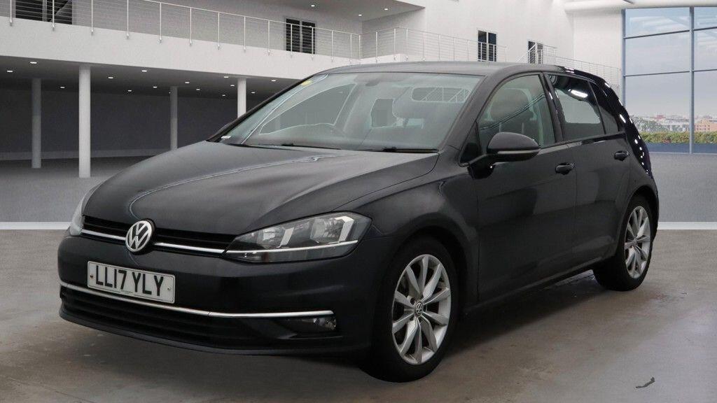 Used Volkswagen Golf 2017 for sale - 76912668: Photo 1