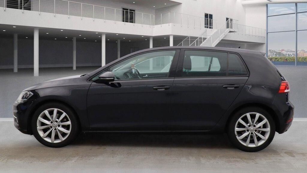 Used Volkswagen Golf 2017 for sale - 76912668: Photo 10