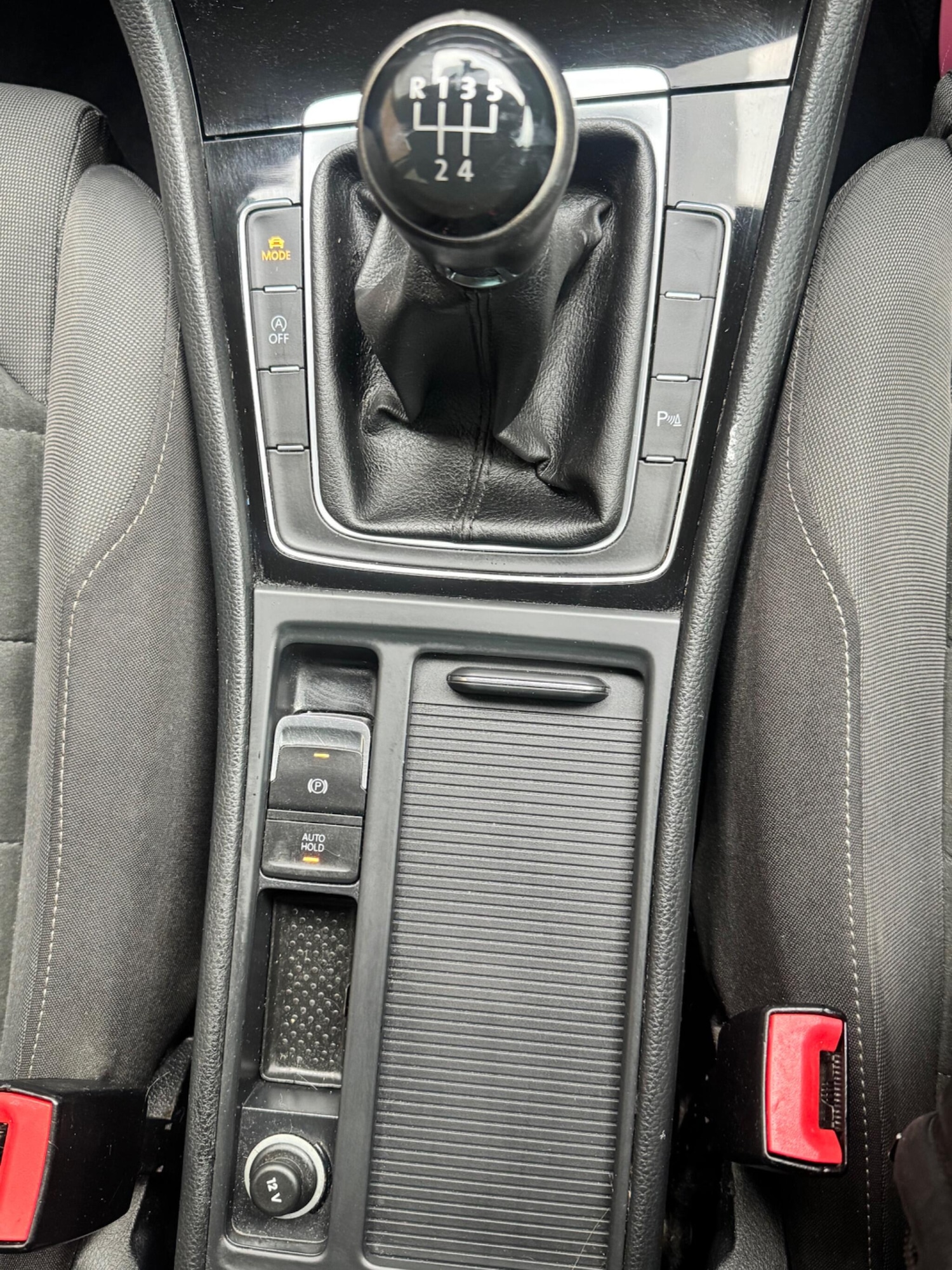 Used Volkswagen Golf 2017 for sale - 76912668: Photo 31