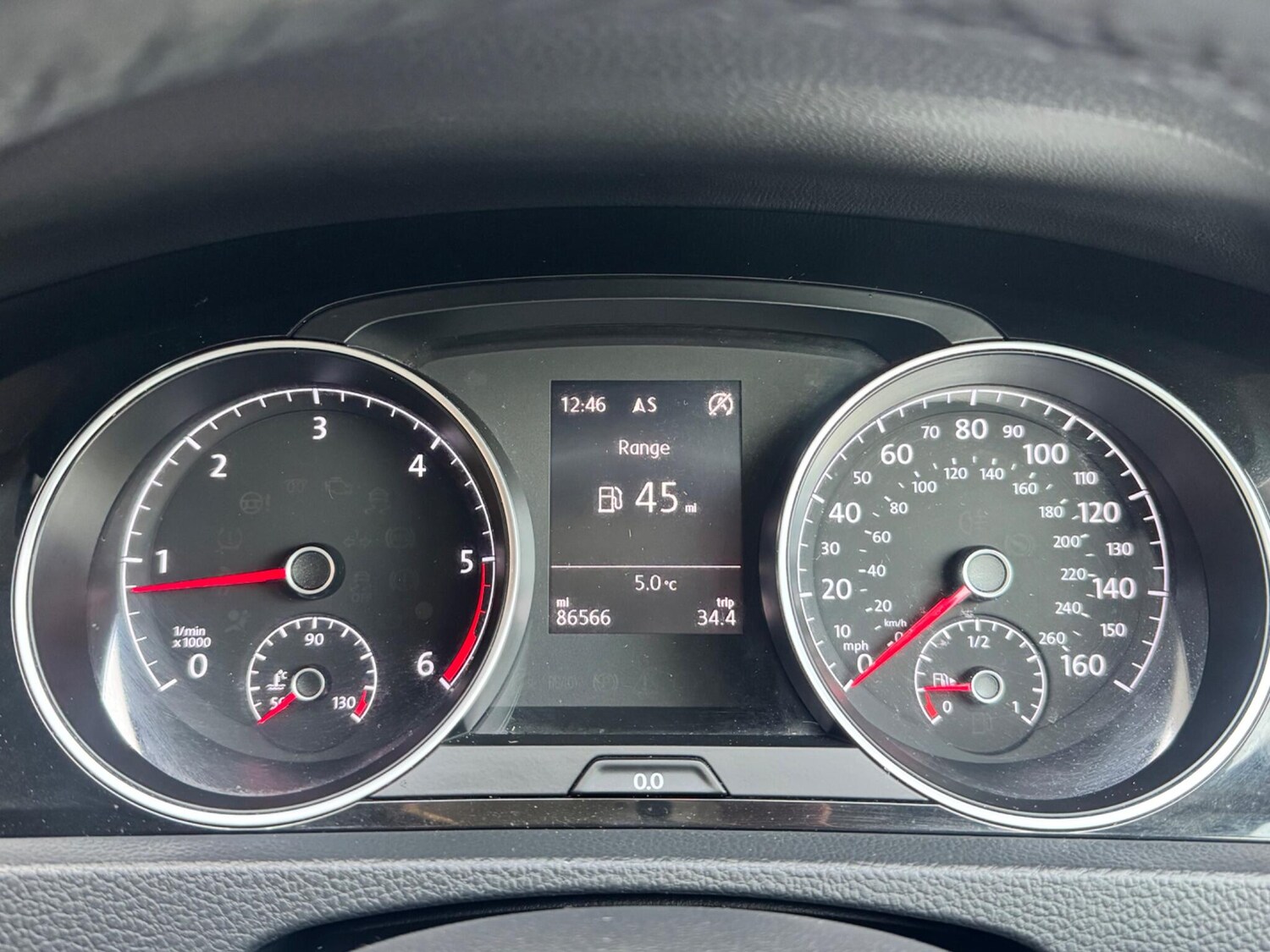 Used Volkswagen Golf 2017 for sale - 76912668: Photo 43