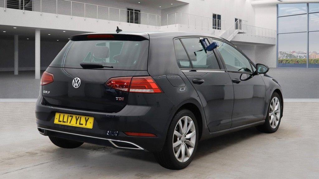 Used Volkswagen Golf 2017 for sale - 76912668: Photo 5
