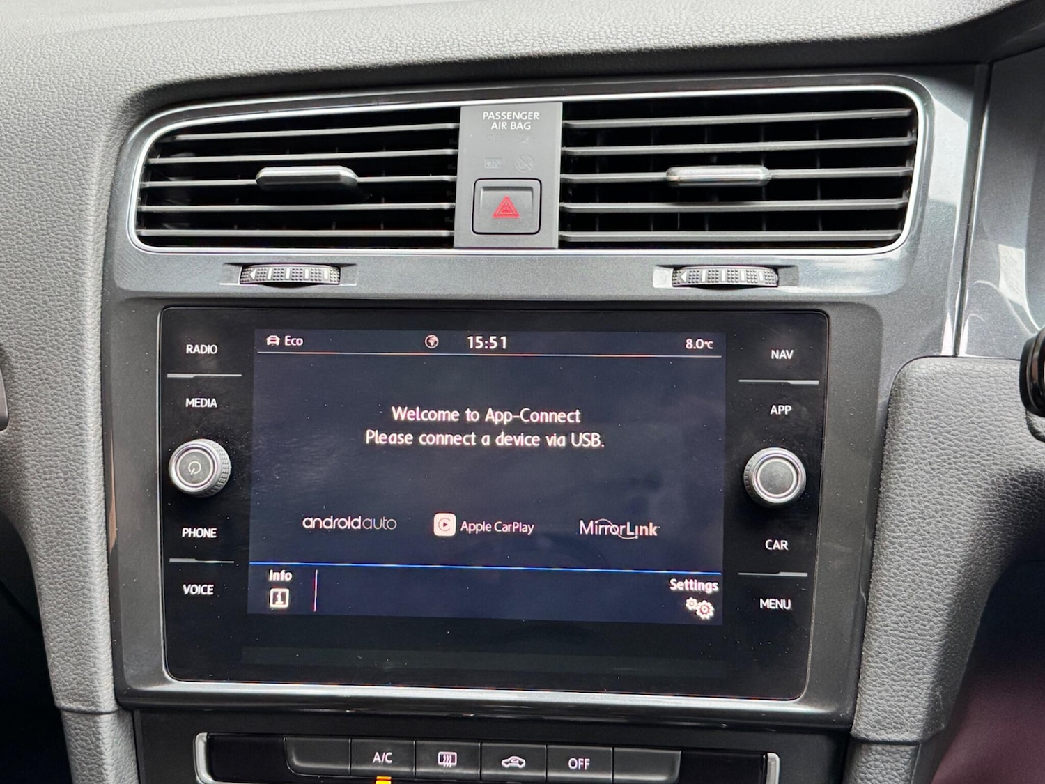 Used Volkswagen Golf 2018 for sale - 76965325: Photo 28