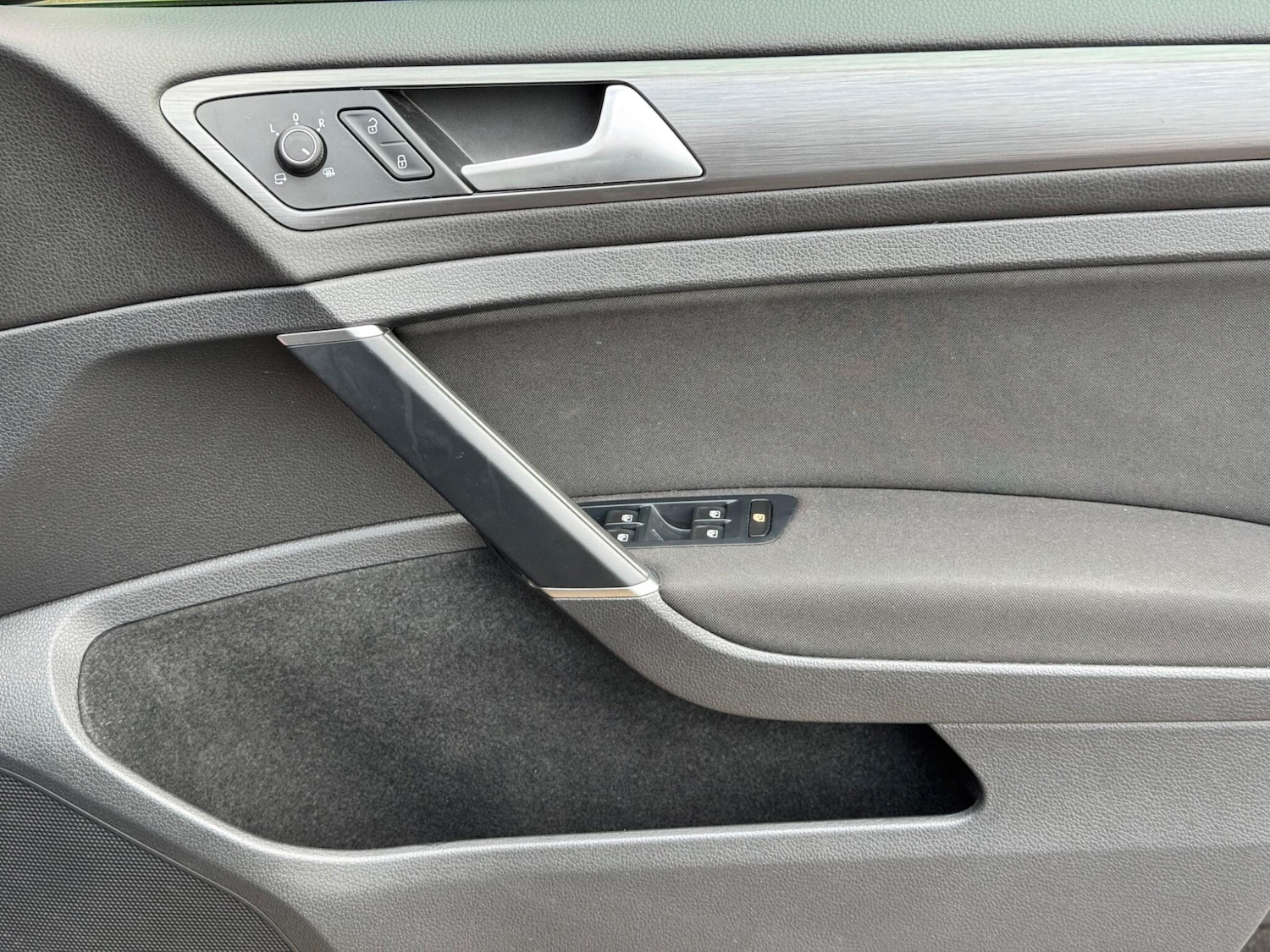 Used Volkswagen Golf 2018 for sale - 76965325: Photo 38