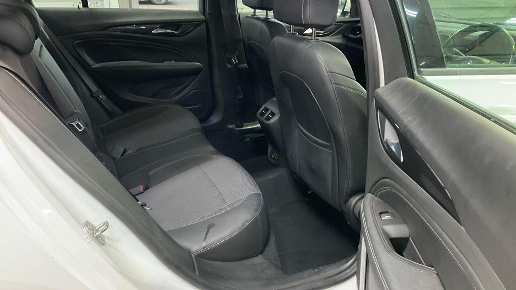 Used Vauxhall Insignia 2019 for sale - 77016205: Photo 10