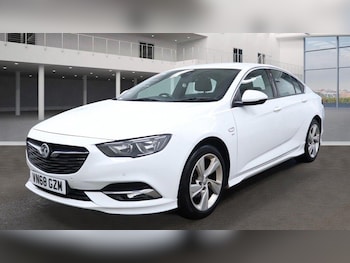 Used Vauxhall Insignia 2019 for sale - 77016205: Photo