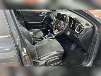 Used Kia Ceed 2019 for sale - 77550346: Photo