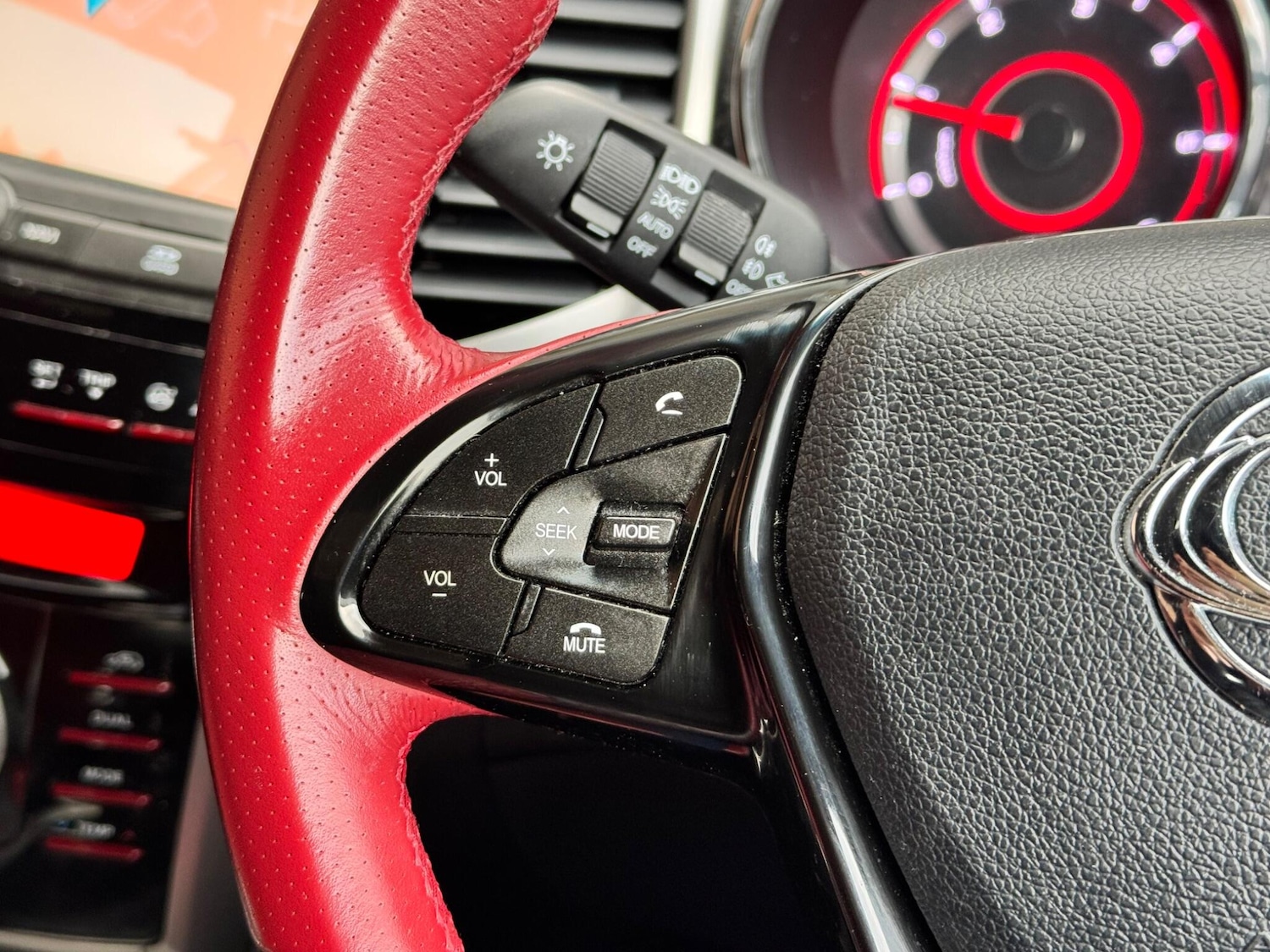 Used Ssangyong Tivoli 2019 for sale - 76472633: Photo 42