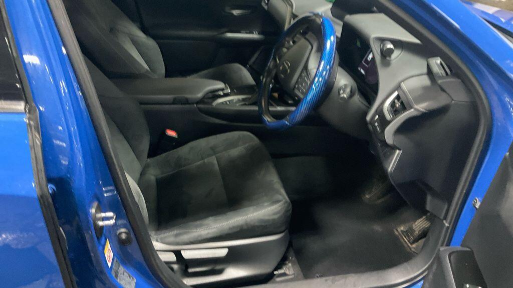 Used Lexus UX 2019 for sale - 76849823: Photo 11