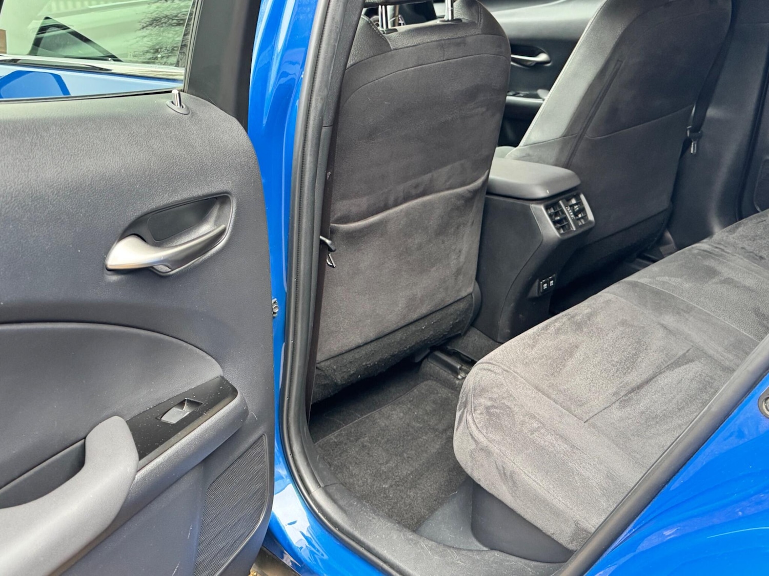 Used Lexus UX 2019 for sale - 76849823: Photo 47