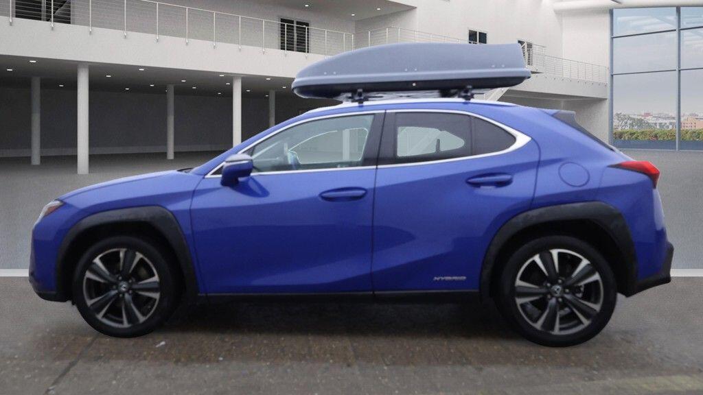 Used Lexus UX 2019 for sale - 76849823: Photo 7
