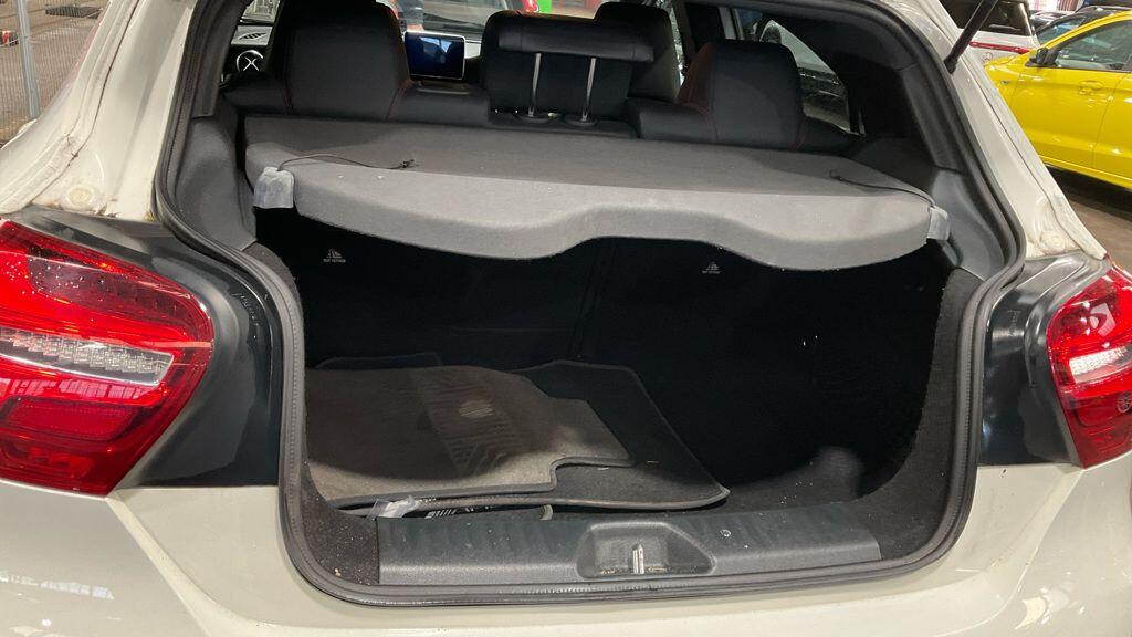 Used Mercedes-Benz A-Class 2015 for sale - 77314894: Photo 12