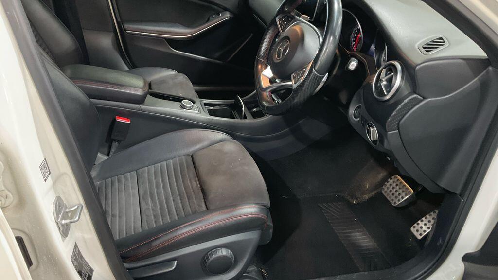 Used Mercedes-Benz A-Class 2015 for sale - 77314894: Photo 3