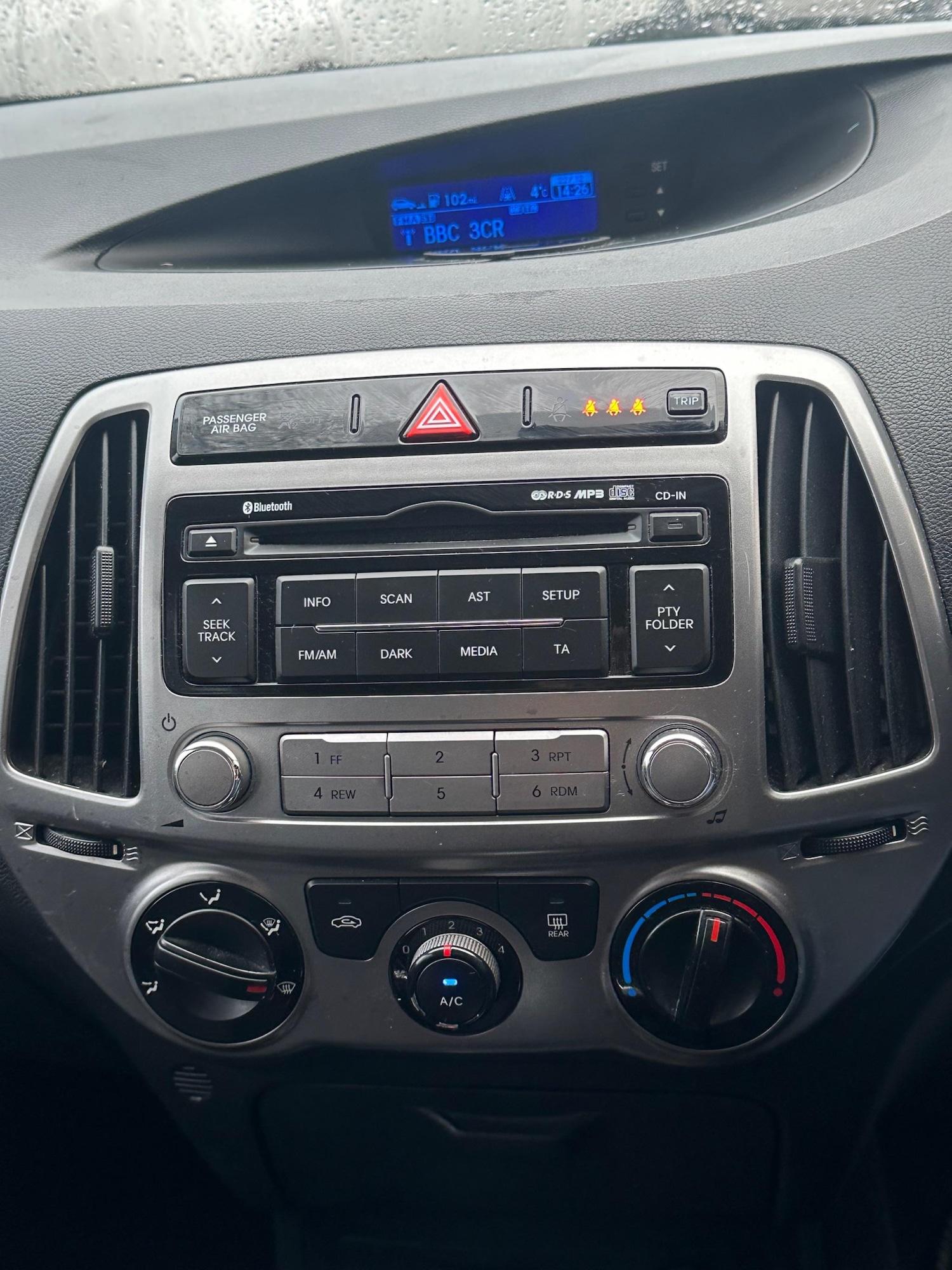 Used Hyundai i20 2012 for sale - 76326950: Photo 18