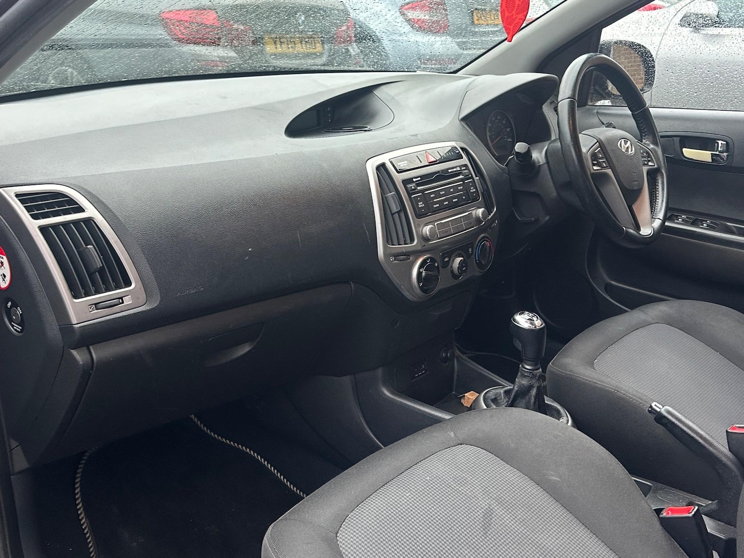 Used Hyundai i20 2012 for sale - 76326950: Photo 3