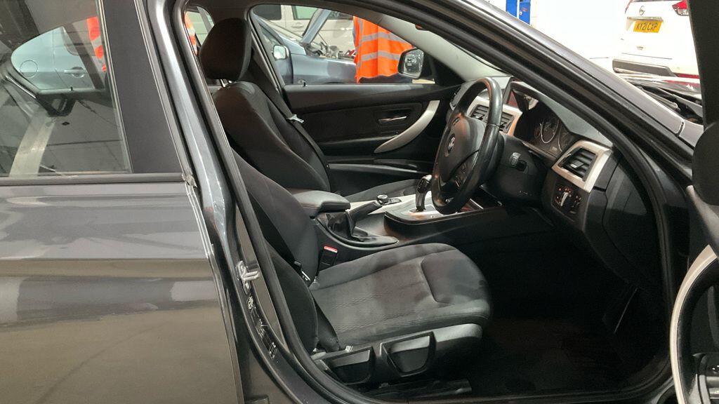 Used BMW 3 Series 2014 for sale - 76360984: Photo 10